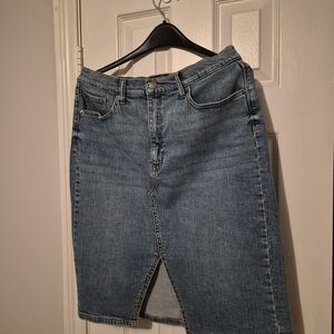 Banana Republic Mid-Blue Denim Pencil Skirt with Front Slit